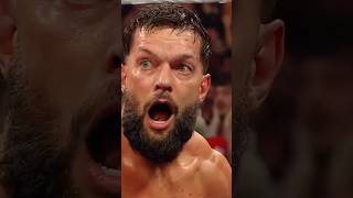 The World Heavyweight Championship Match has us on the edge of our seats 😮 #WWERaw