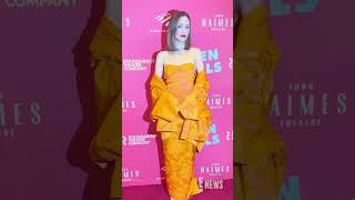 Like a BOSS. 🔥 Rose Byrne hits the red carpet for her Broadway return in "Fallen Angels."