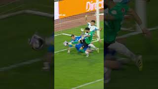 Al Najmah in defense last night 🧱�