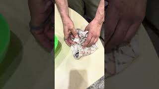 Химчистка дивана в домашних условиях! #diy #shorts #диван#уборка