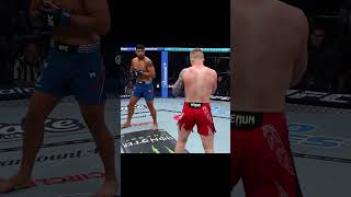 GROSS LEG KICKS 💀 #ufcvegas118